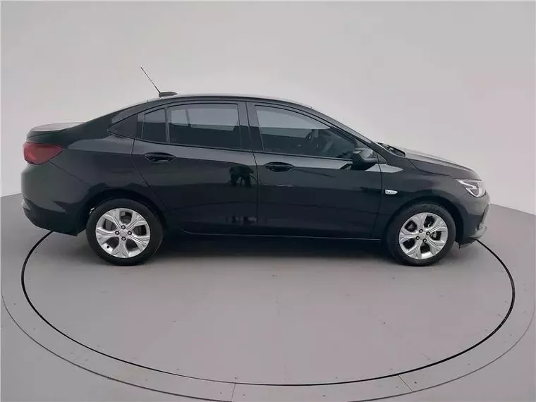 Chevrolet Onix Preto 2