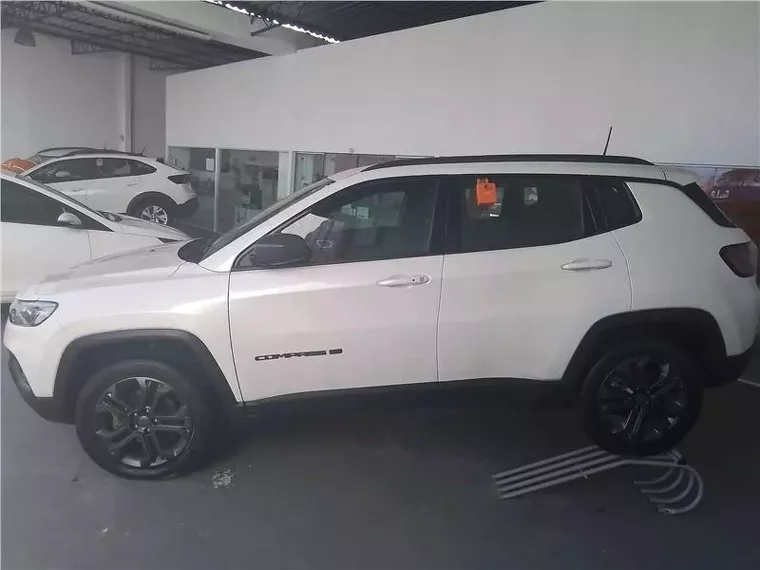 Jeep Compass Branco 9