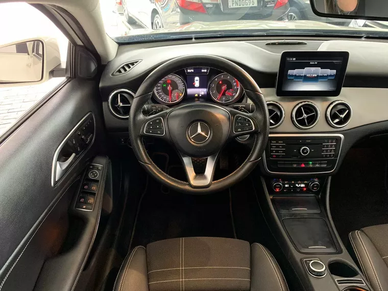 Mercedes-benz GLA 200 Branco 17