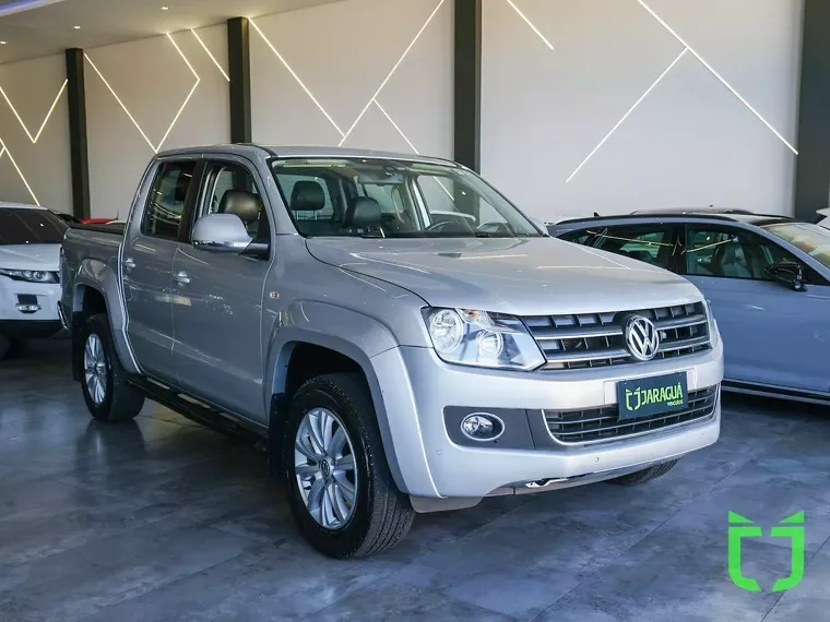 Volkswagen Amarok Prata 8