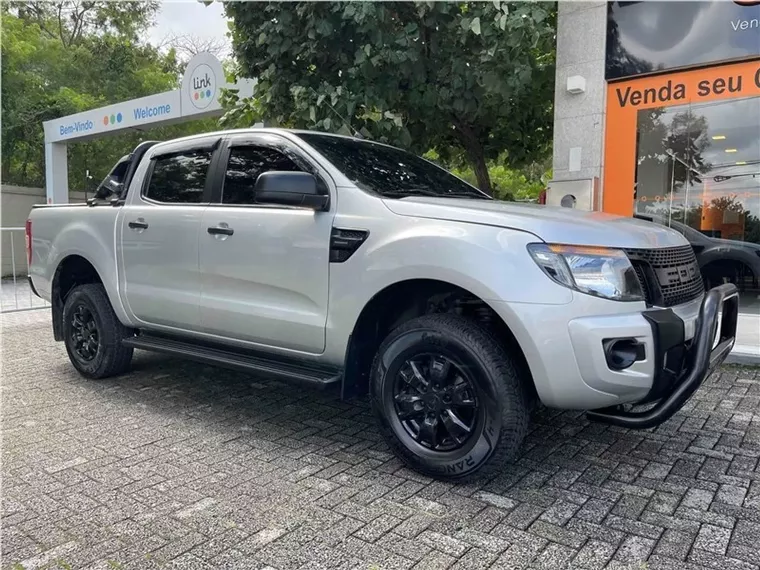 Ford Ranger Prata 11