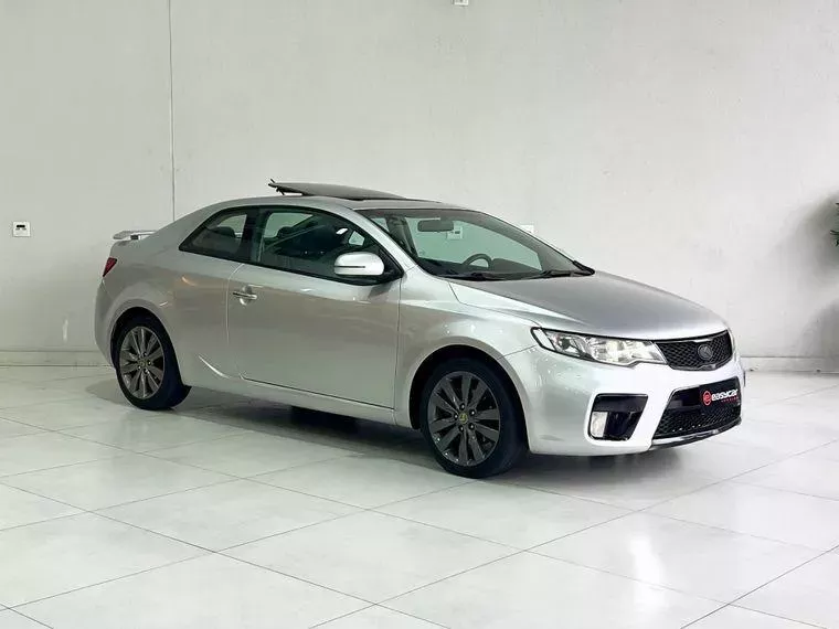 KIA Cerato Prata 3