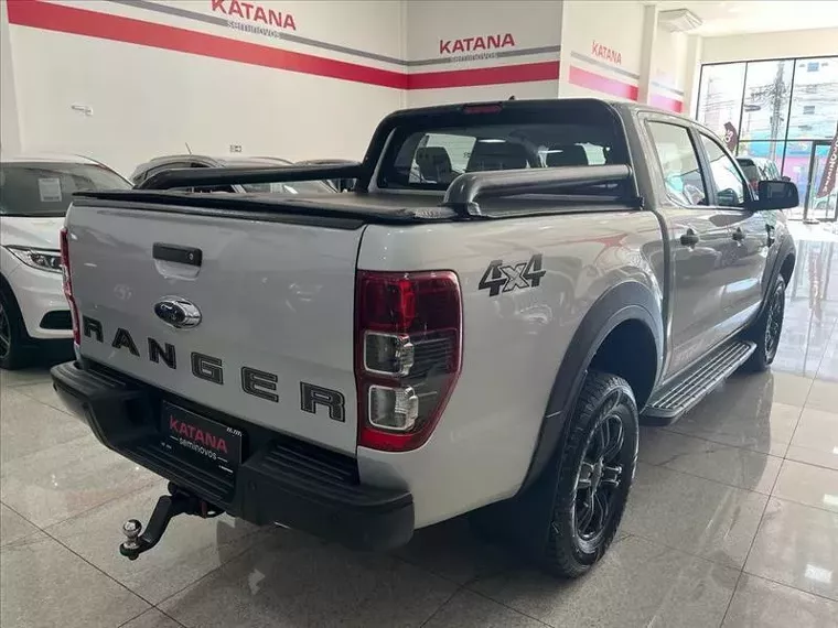 Ford Ranger Prata 13