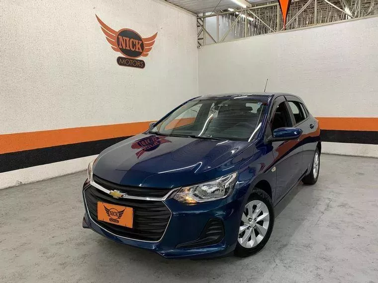 Chevrolet Onix Azul 18