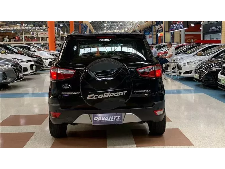 Ford Ecosport Preto 4