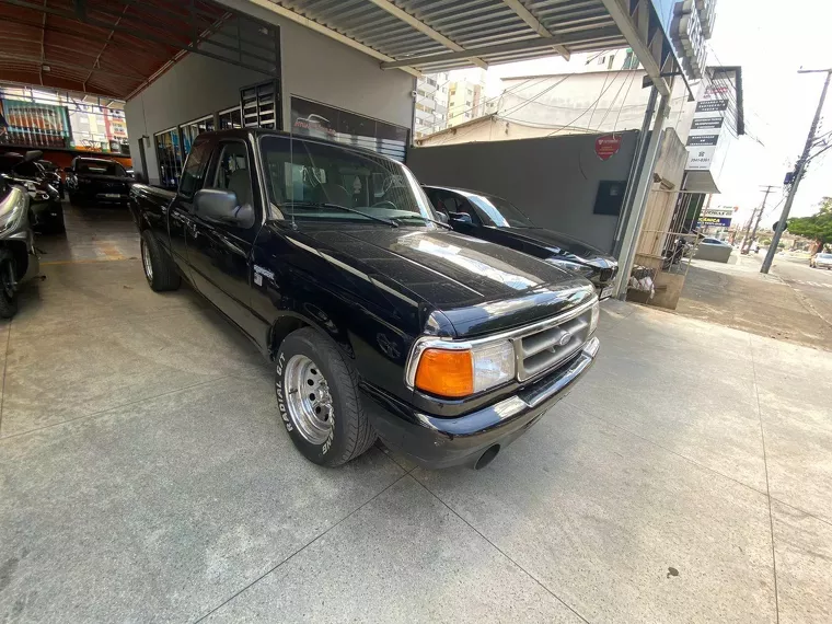 Ford Ranger Preto 8