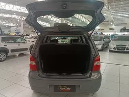 Nissan Grand Livina