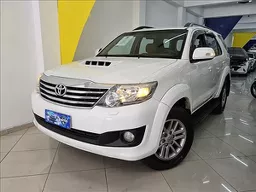 Toyota Hilux SW4