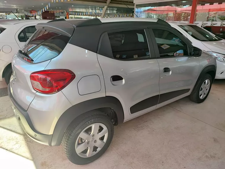 Renault Kwid Prata 4