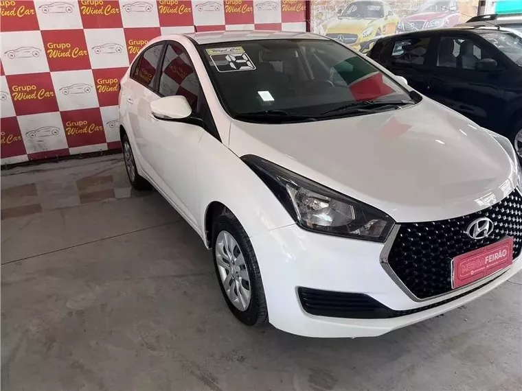 Hyundai HB20S Branco 1