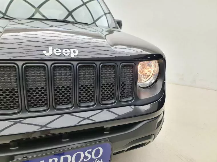 Jeep Renegade Preto 18