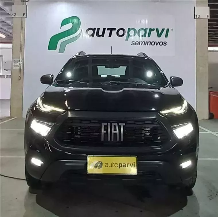 Fiat Toro Preto 5