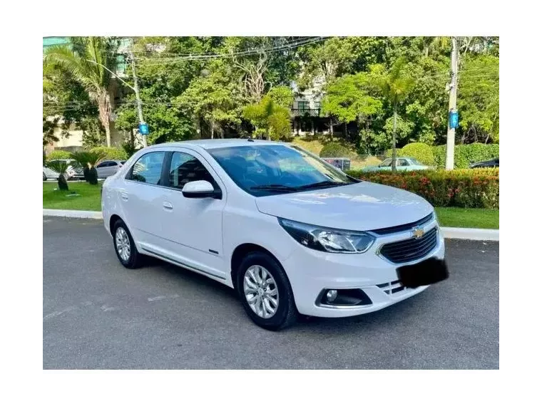 Chevrolet Cobalt Branco 3