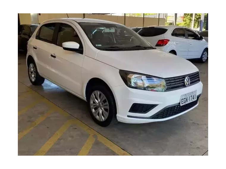 Volkswagen Gol Branco 1