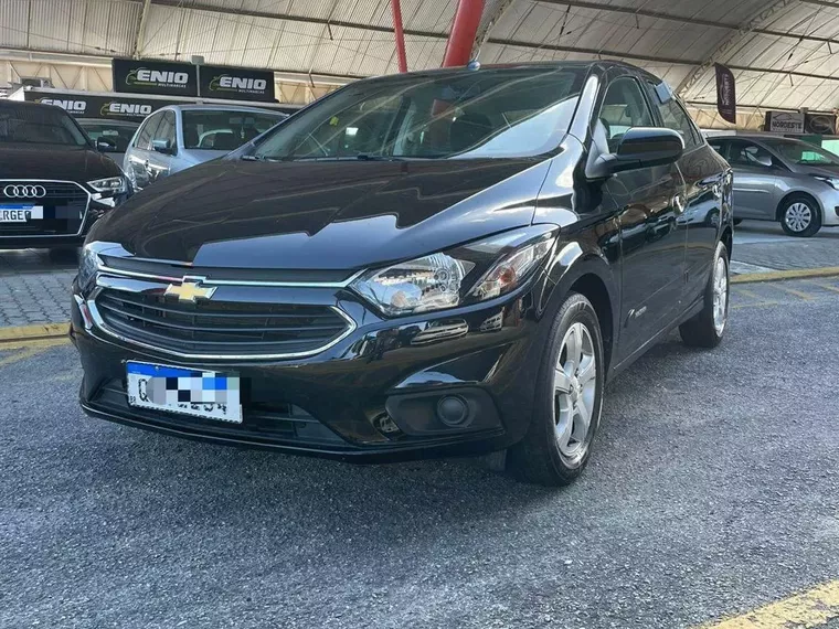 Chevrolet Prisma Preto 4