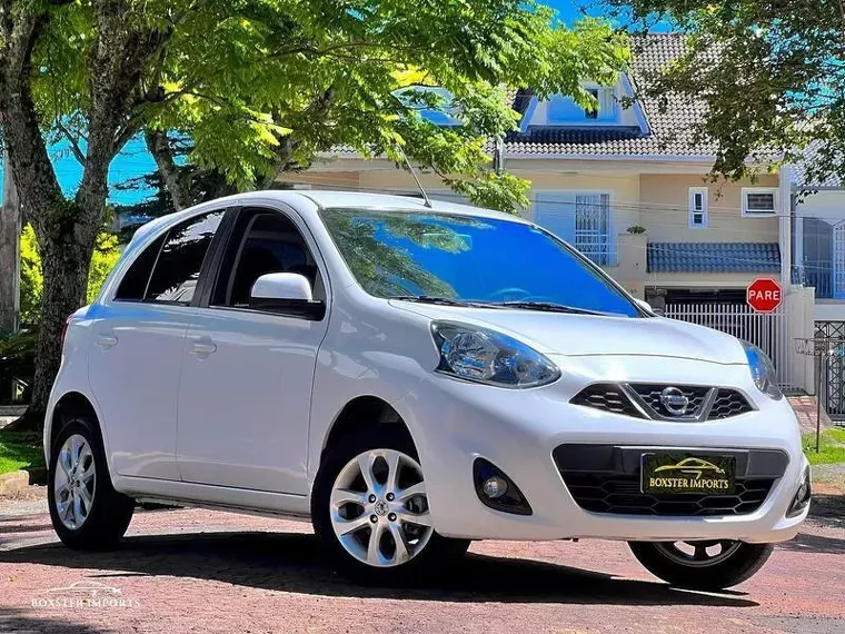 Nissan March Branco 8