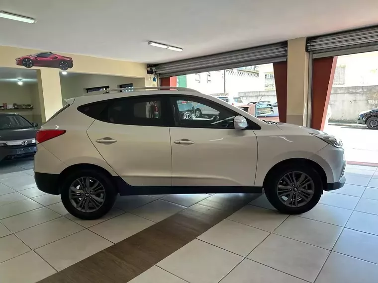 Hyundai IX35 Prata 10