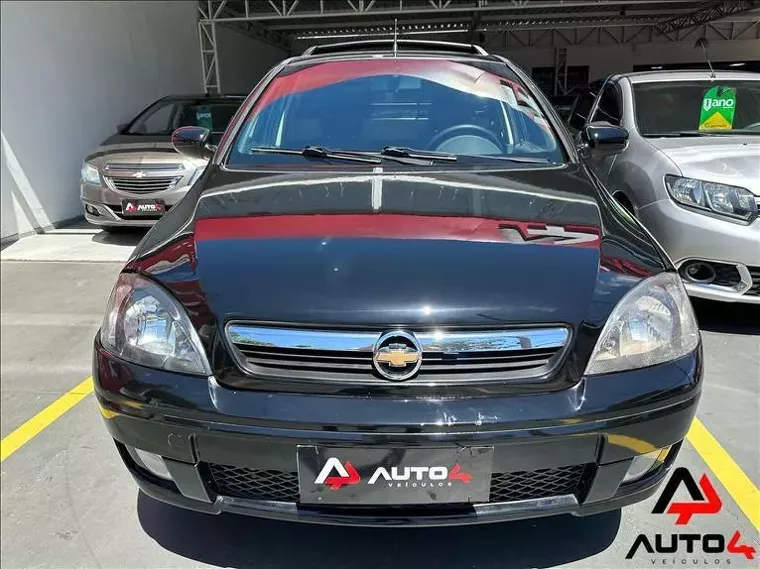 Chevrolet Montana Preto 2