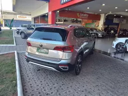 Volkswagen Taos