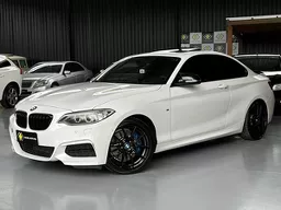 BMW M235i