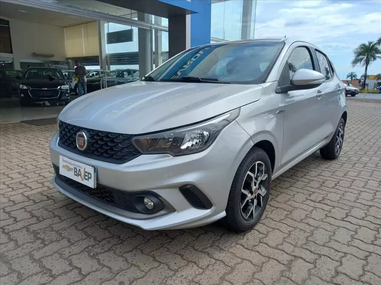 Fiat Argo Prata 8