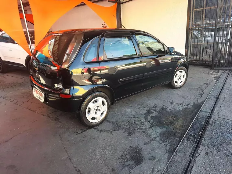 Chevrolet Corsa Preto 14