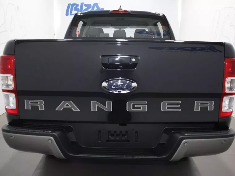 Ford Ranger Preto 7