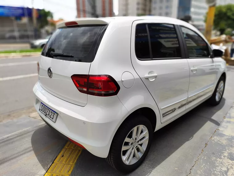 Volkswagen Fox Branco 10