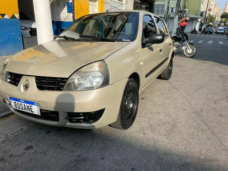 Renault Clio Bege 4