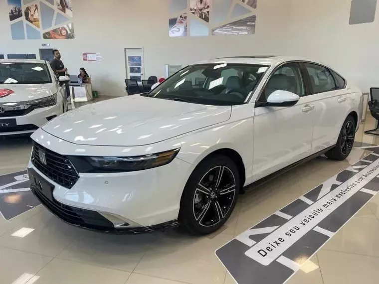 Honda Accord Branco 2