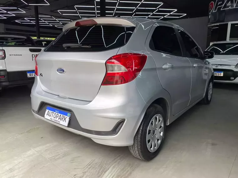 Ford KA Prata 3