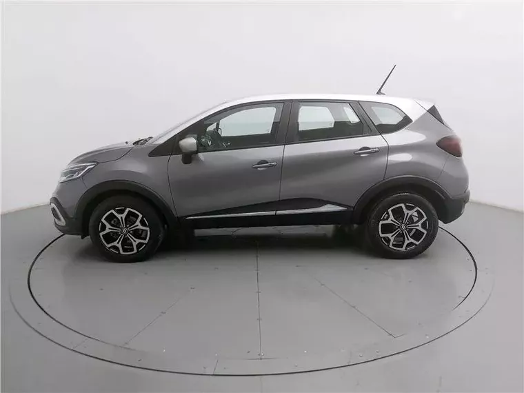 Renault Captur Cinza 17