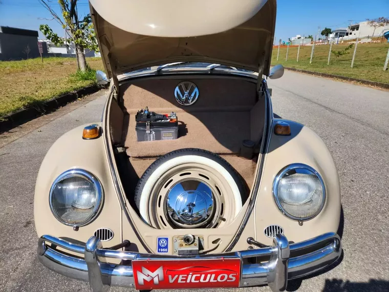 Volkswagen Fusca Bege 3