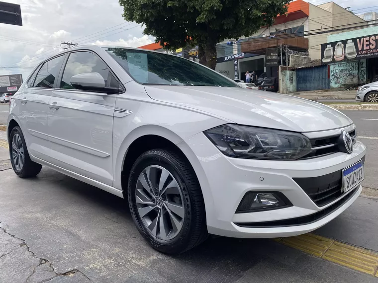 Volkswagen Polo Hatch Branco 5