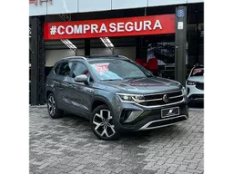 Volkswagen Taos