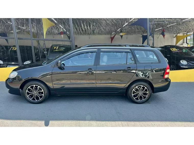 Toyota Fielder Preto 7