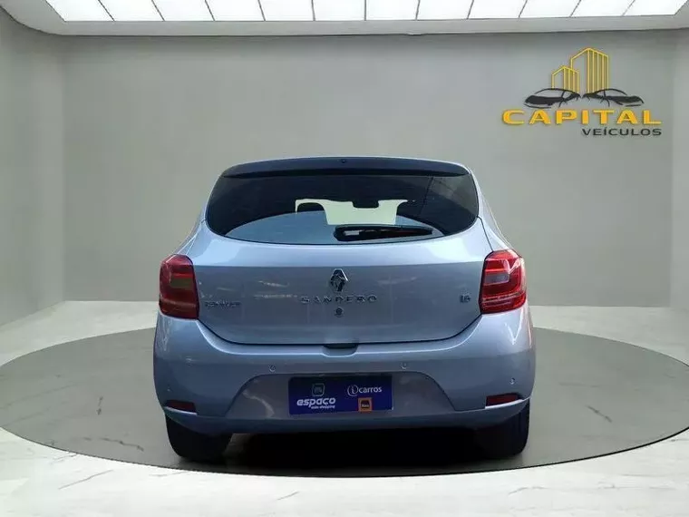 Renault Sandero Prata 4