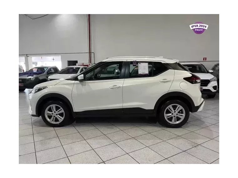 Nissan Kicks Branco 4