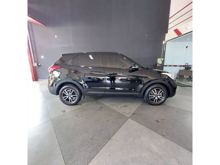 Hyundai Creta Preto 11