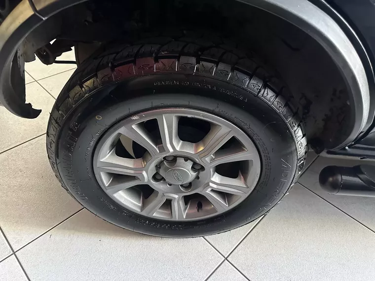 Ford Ecosport Preto 13