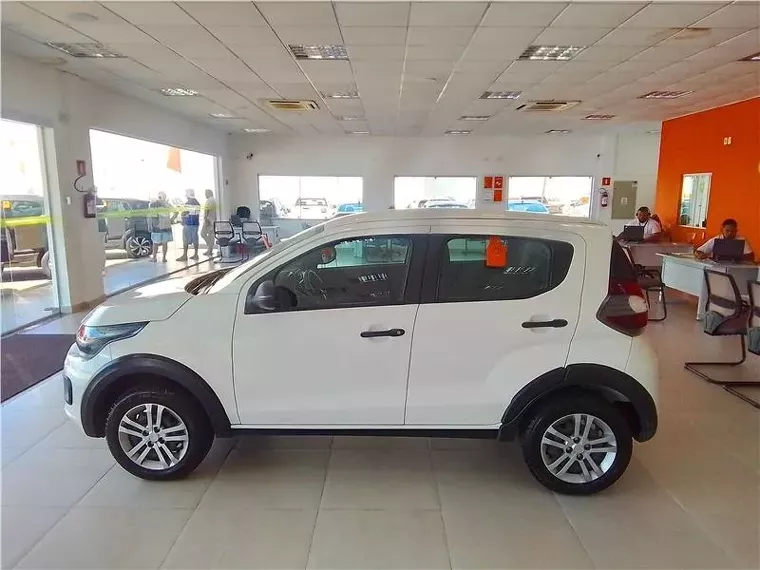 Fiat Mobi Branco 2