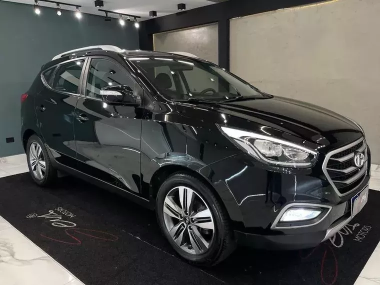 Hyundai IX35 Preto 3