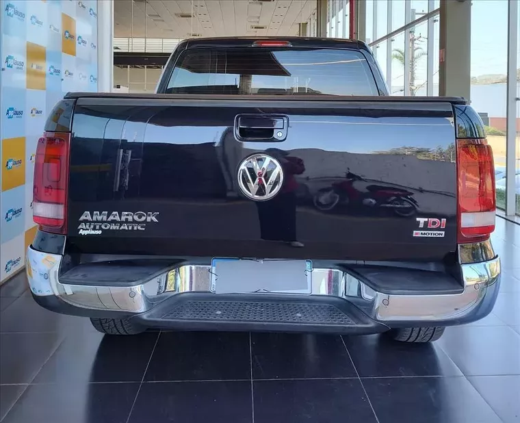 Volkswagen Amarok Preto 2