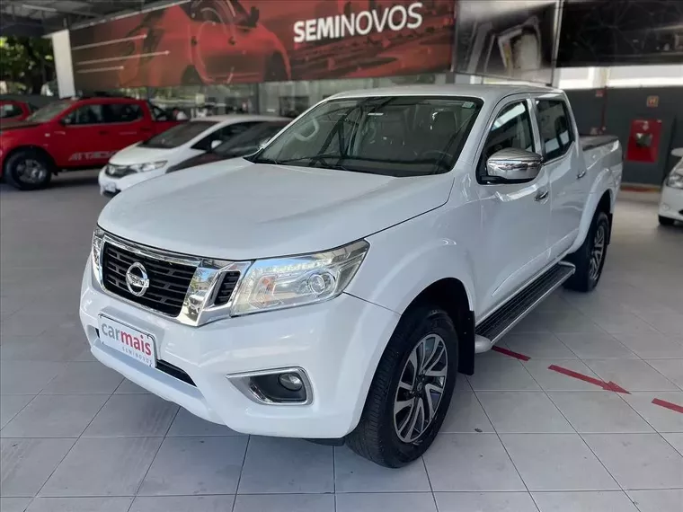 Nissan Frontier Branco 11