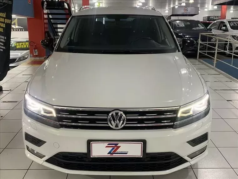 Volkswagen Tiguan Branco 2