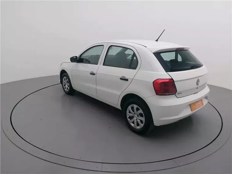 Volkswagen Gol Branco 1