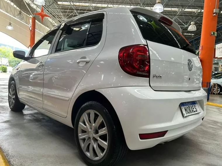 Volkswagen Fox Branco 11