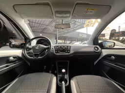 Volkswagen Cross UP