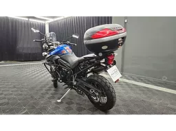 Triumph Tiger 800