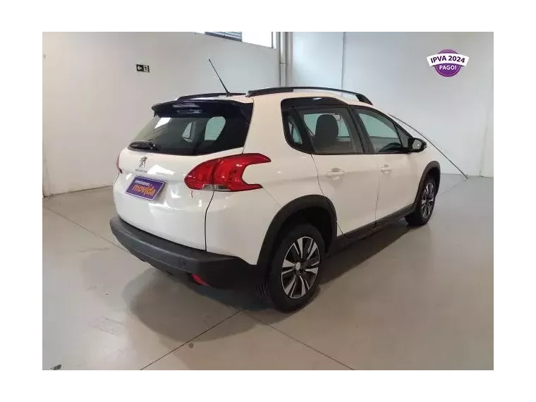 Peugeot 2008 Branco 7